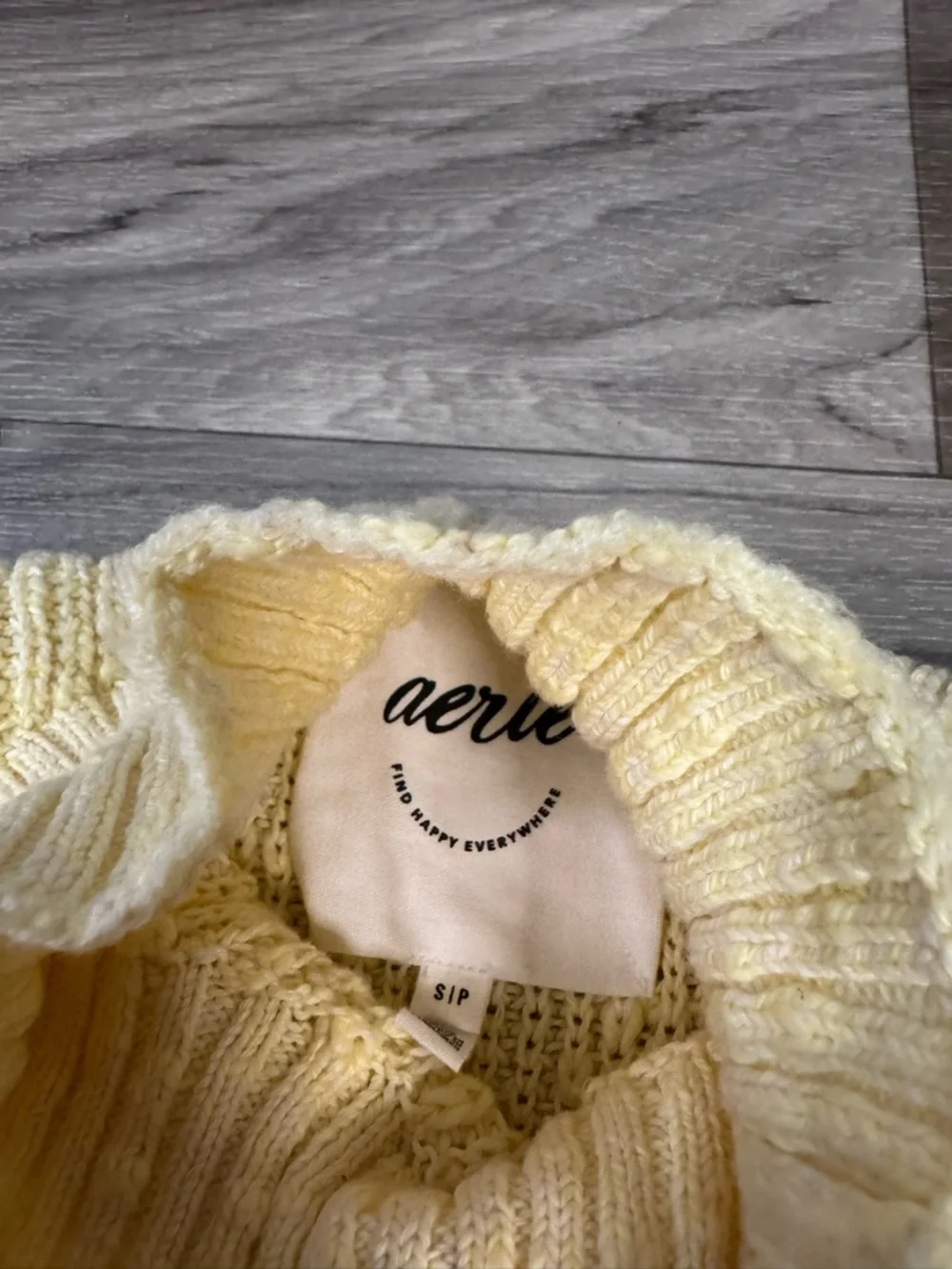 Aerie Hit the Spot Oversized Textured Mockneck Sweater in Soft Yellow Small